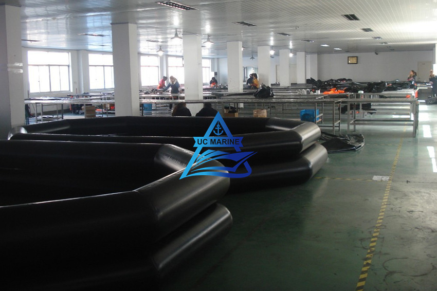 Liferafts Workshop 03.jpg